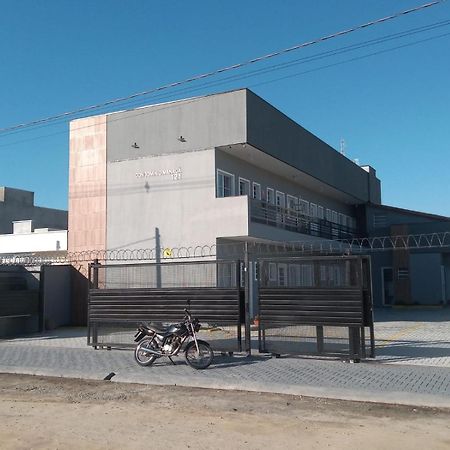 Apartmán Loft05 Completo Ar Internet Garagem Prox Aparecida E Industrias Pindamonhangaba Exteriér fotografie